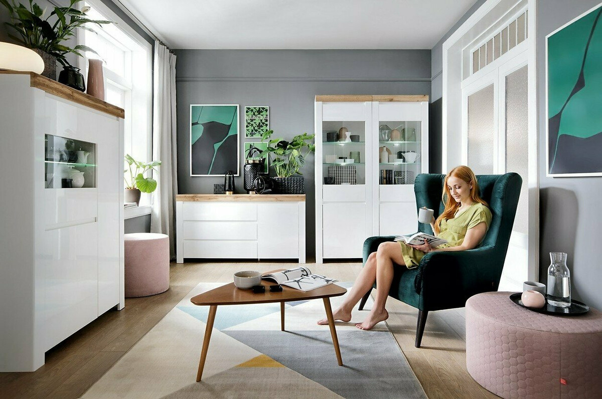 Coleção de mobiliário Sonsoru