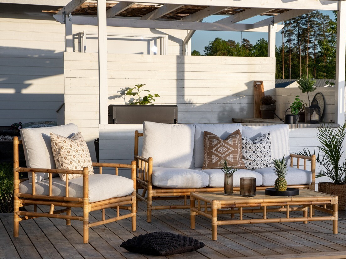 Coleção de mobiliário Mernolu