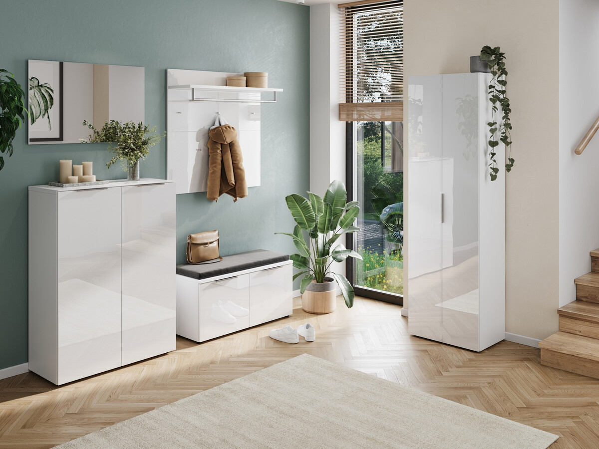 Coleção de mobiliário Fivsori