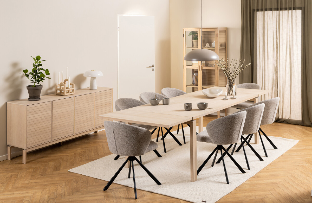 Coleção de mobiliário Norsica Ruvmeru