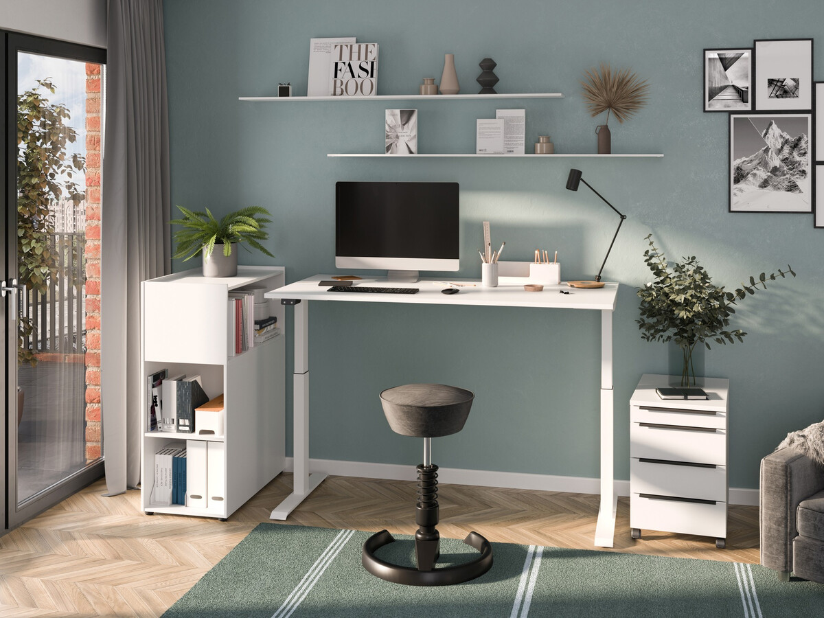 Coleção de mobiliário Feltoru