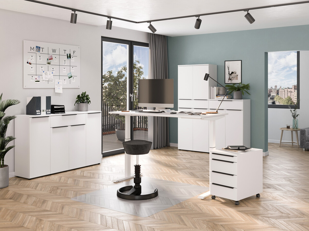 Coleção de mobiliário Feltoru