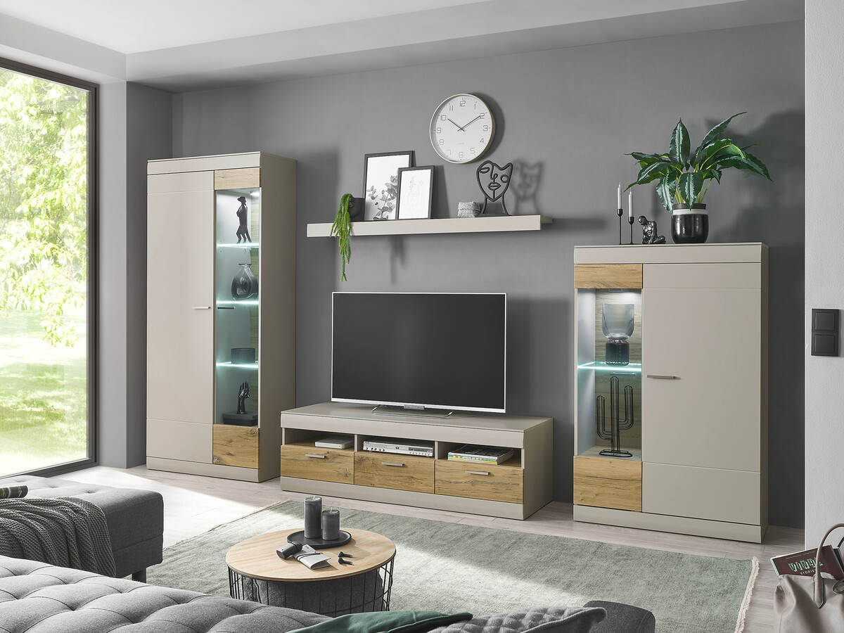 Coleção de mobiliário Romlevu