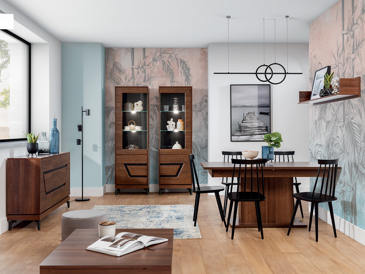 Coleção de mobiliário Romlora