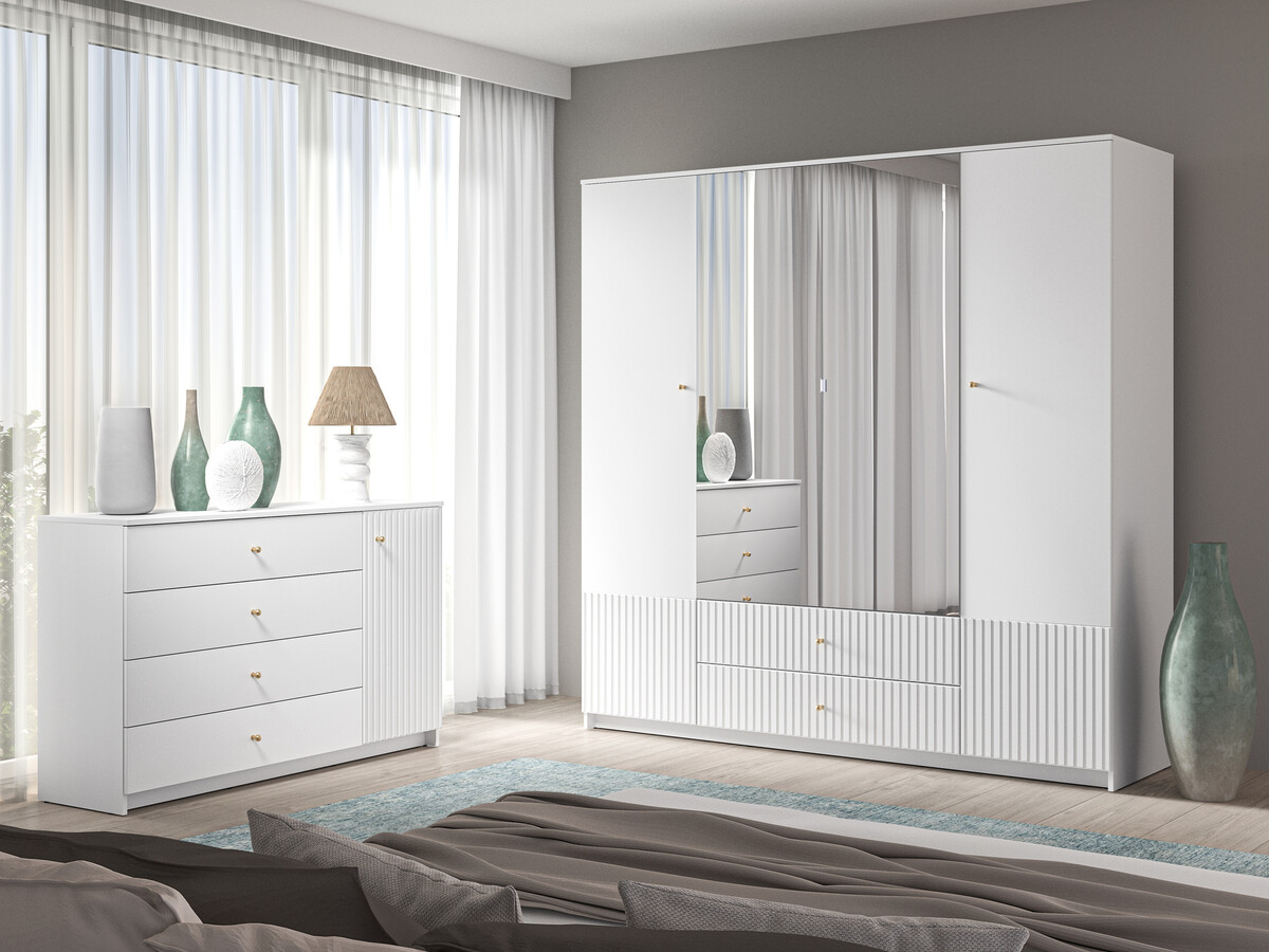 Coleção de mobiliário Etmava