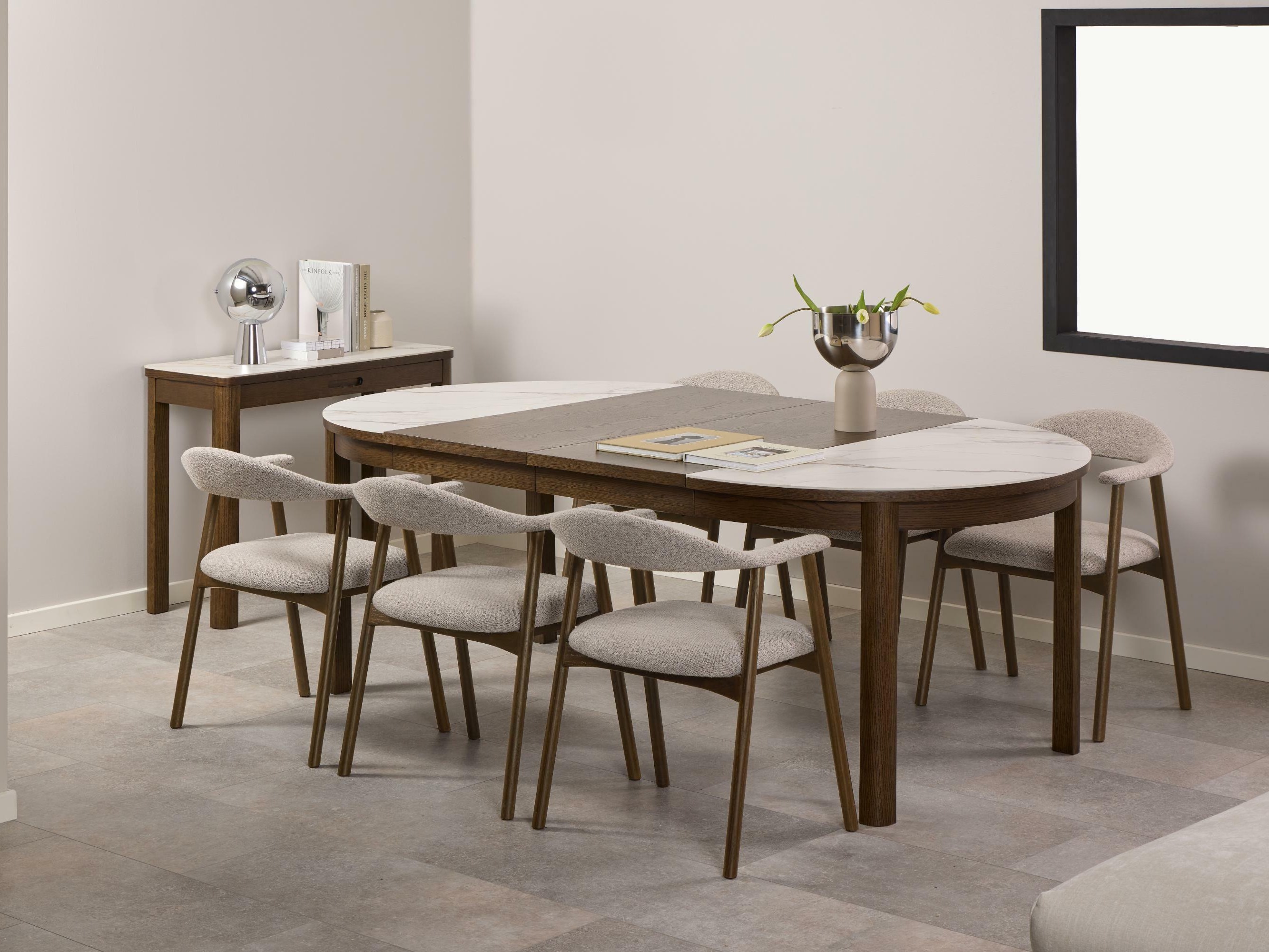 Coleção de mobiliário Norsica Melfero