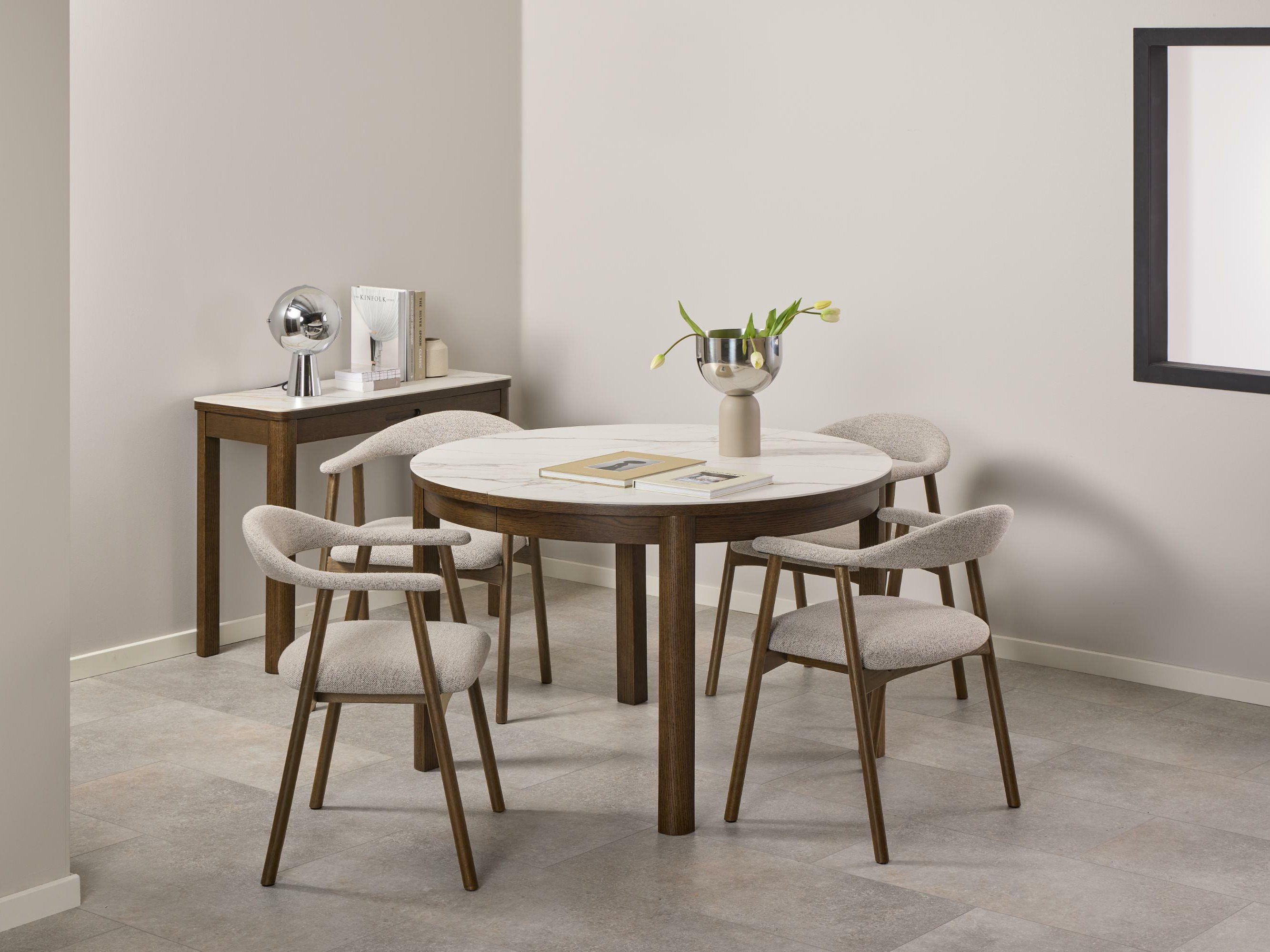 Coleção de mobiliário Norsica Melfero