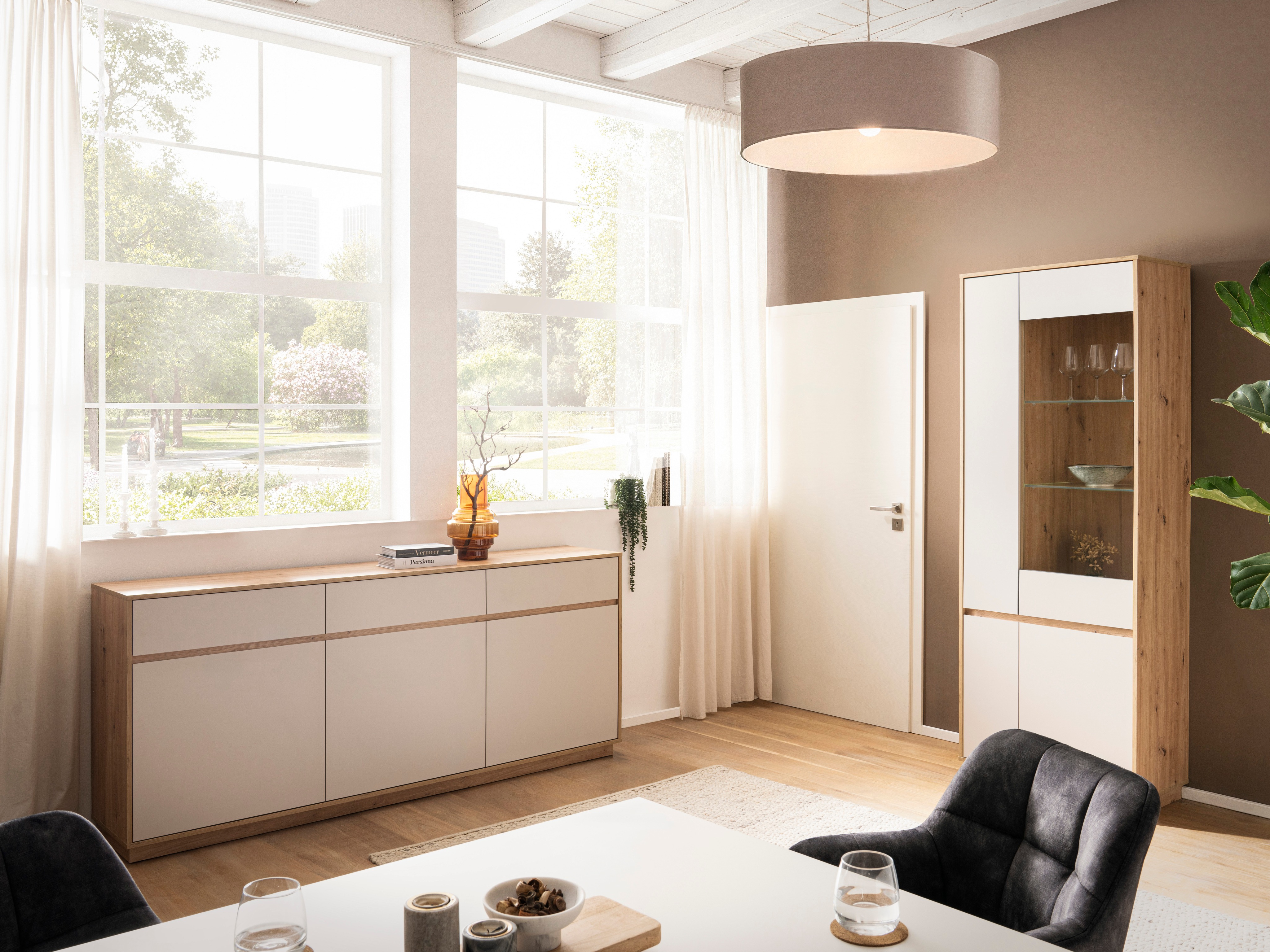 Coleção de mobiliário Ferciro