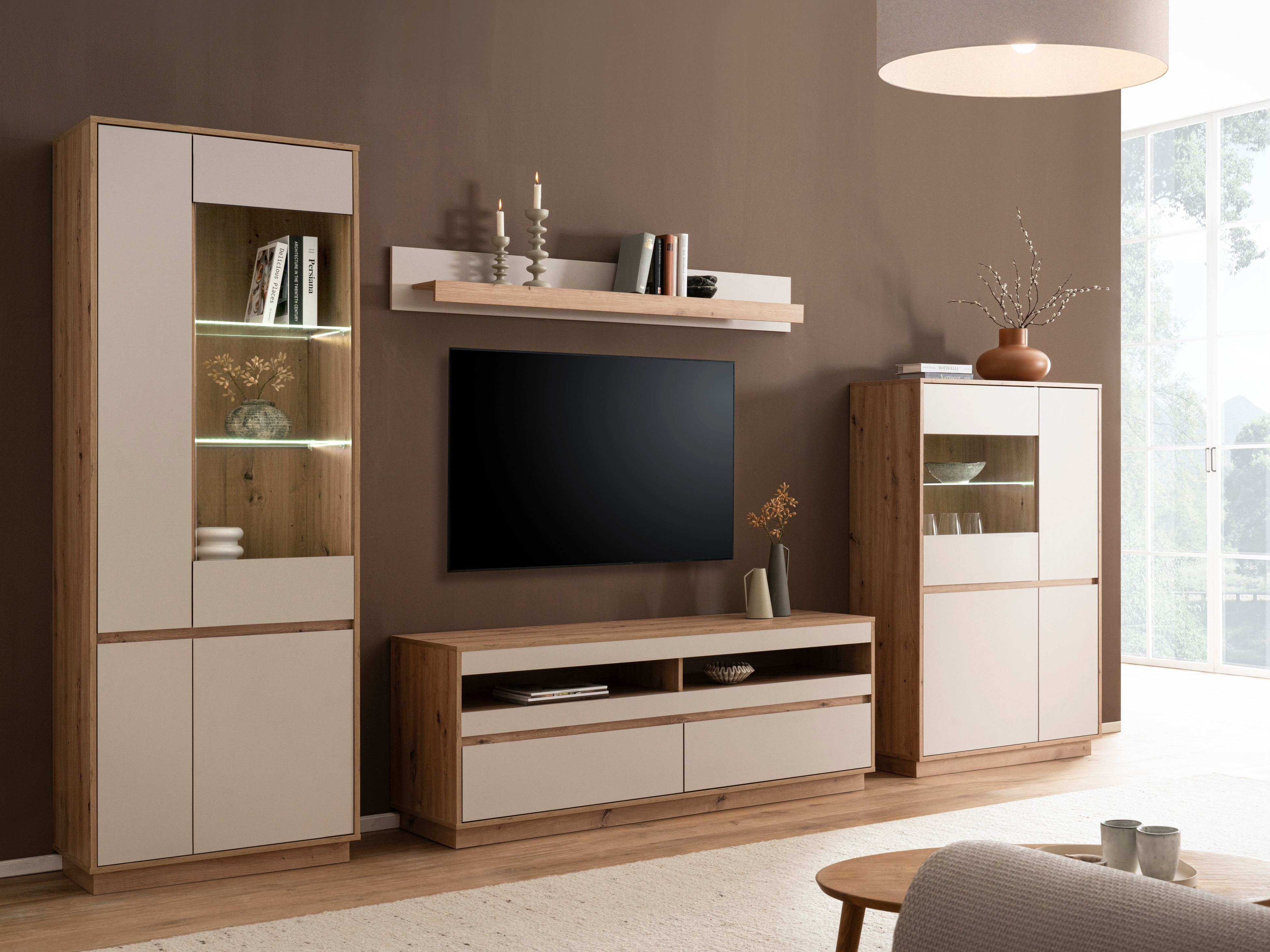 Coleção de mobiliário Ferciro