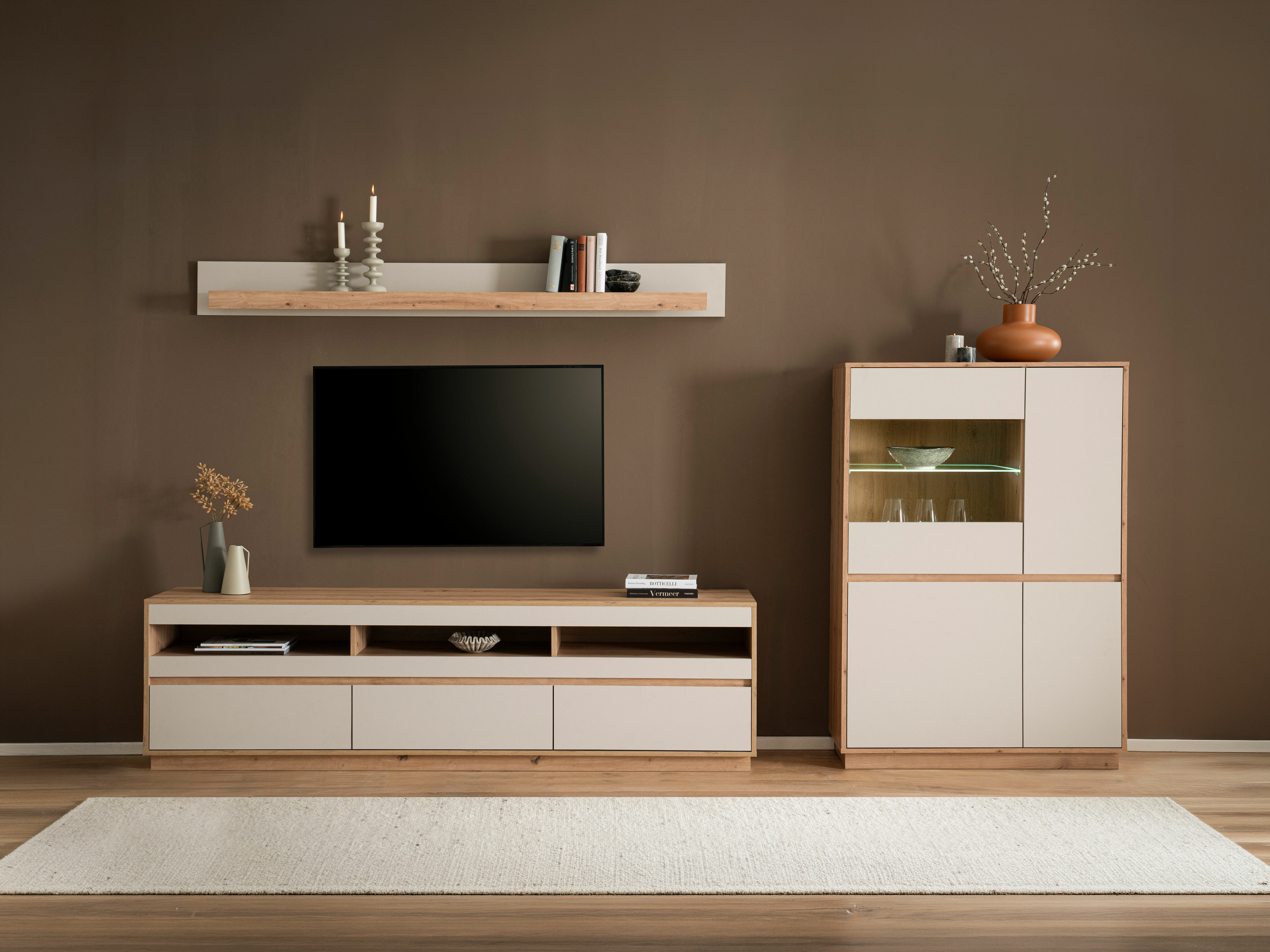 Coleção de mobiliário Ferciro