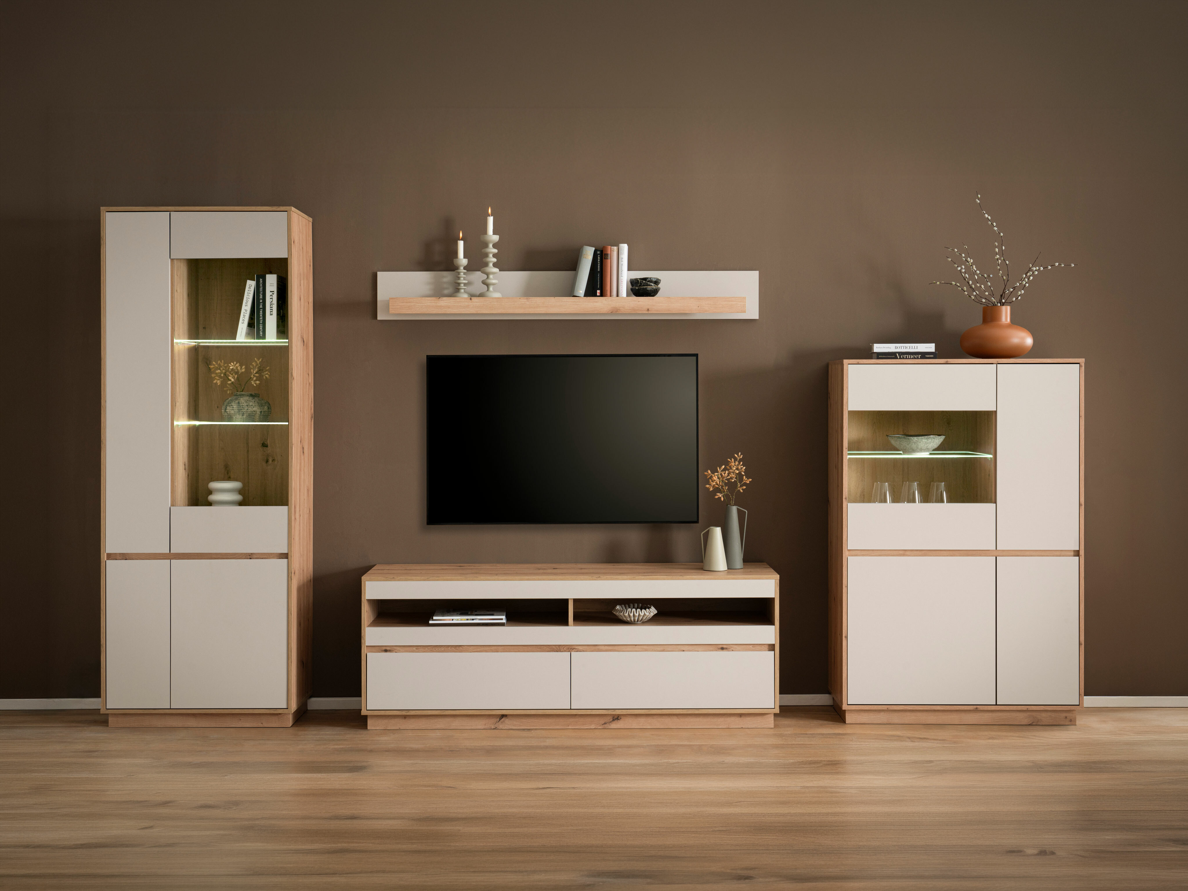 Coleção de mobiliário Ferciro