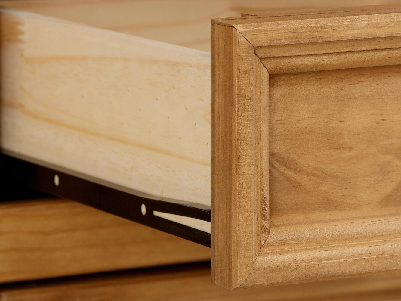 Cómoda Fentivo 107 (Pinheiro)