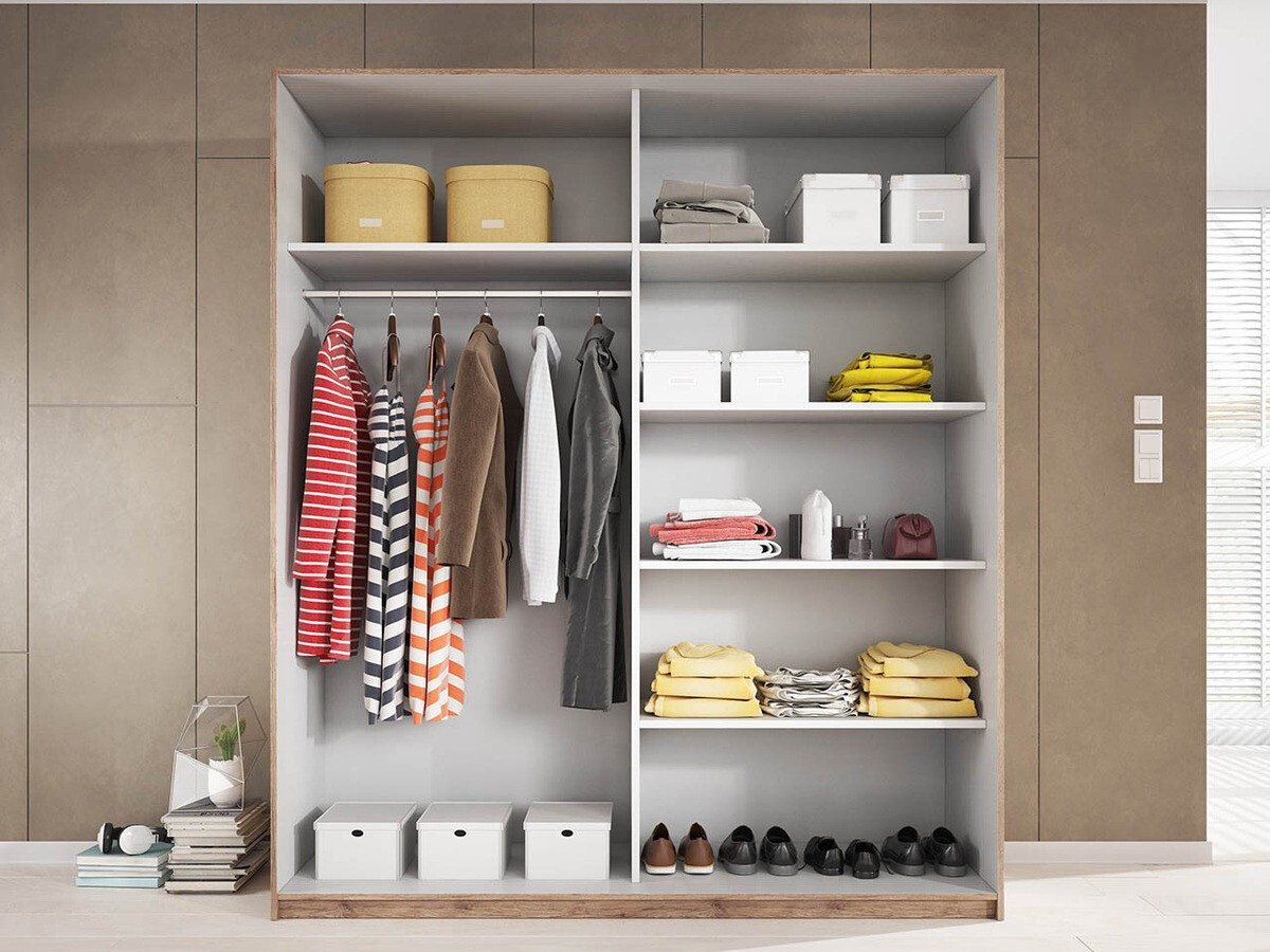 Roupeiro Levruvu 104