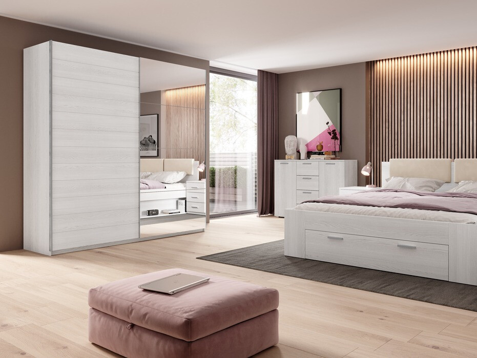 Roupeiro Levruvu 112