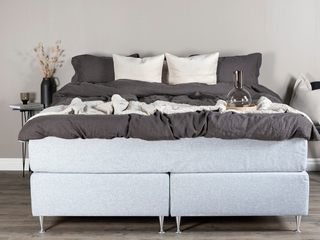 Cama continental Dallas 479
