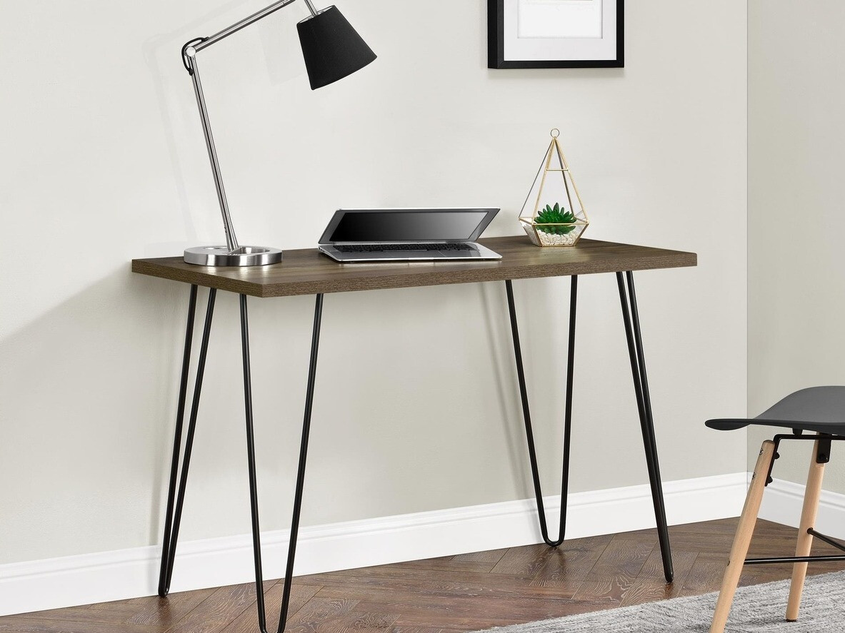 Mesa de escritório Nutive 102 (Noz + Preto)