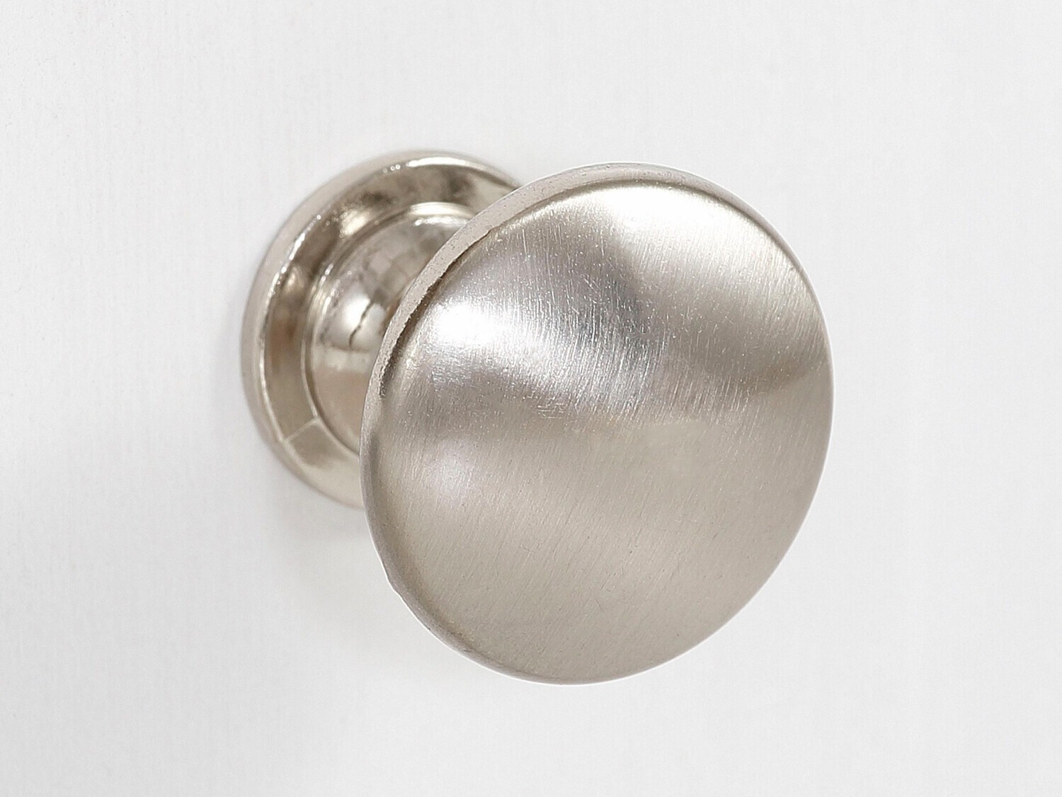 Aparador Odemela 107 (Branco + Carvalho claro)