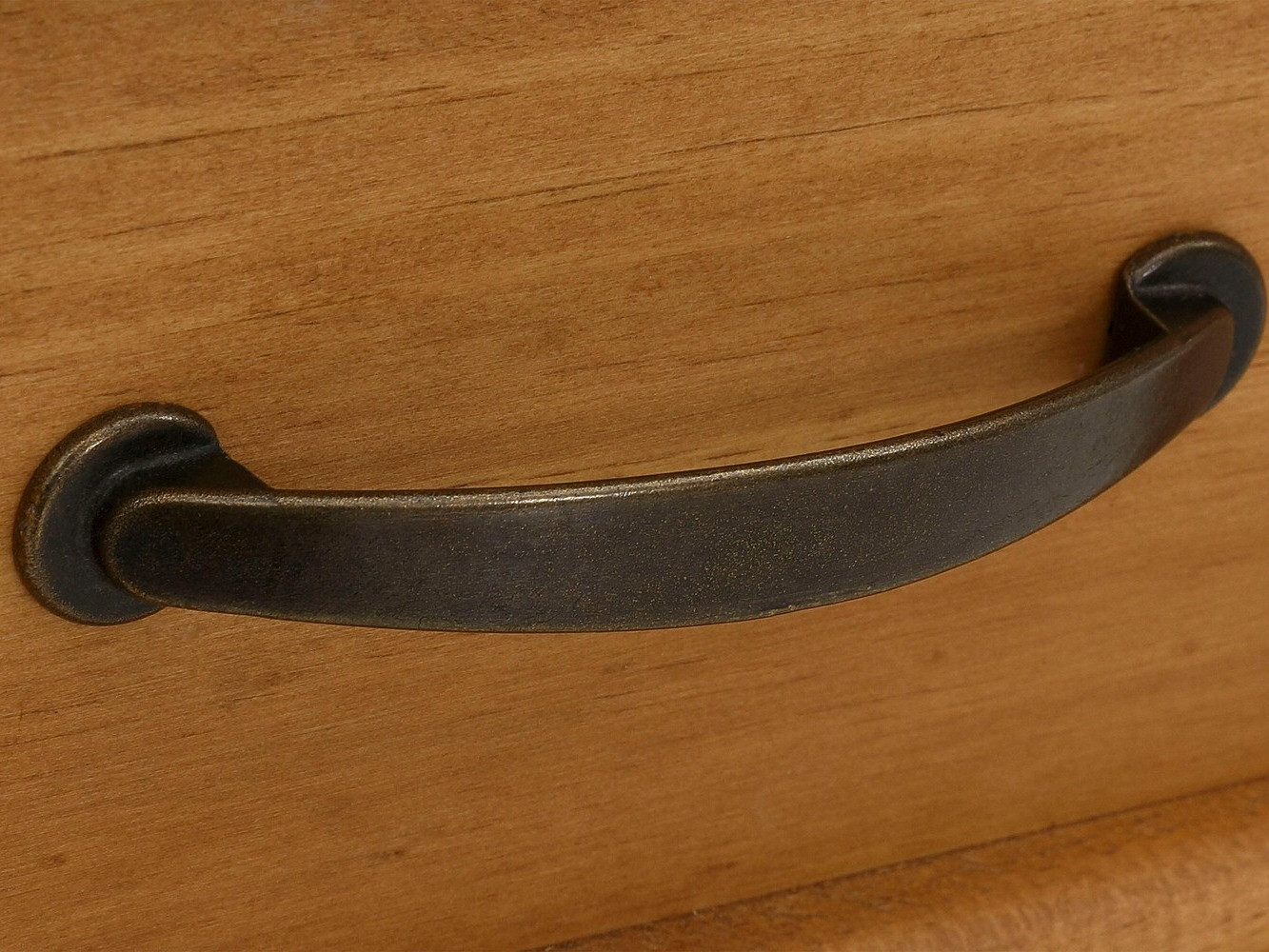 Cómoda Tolelio 100 (Branco + Pinho)