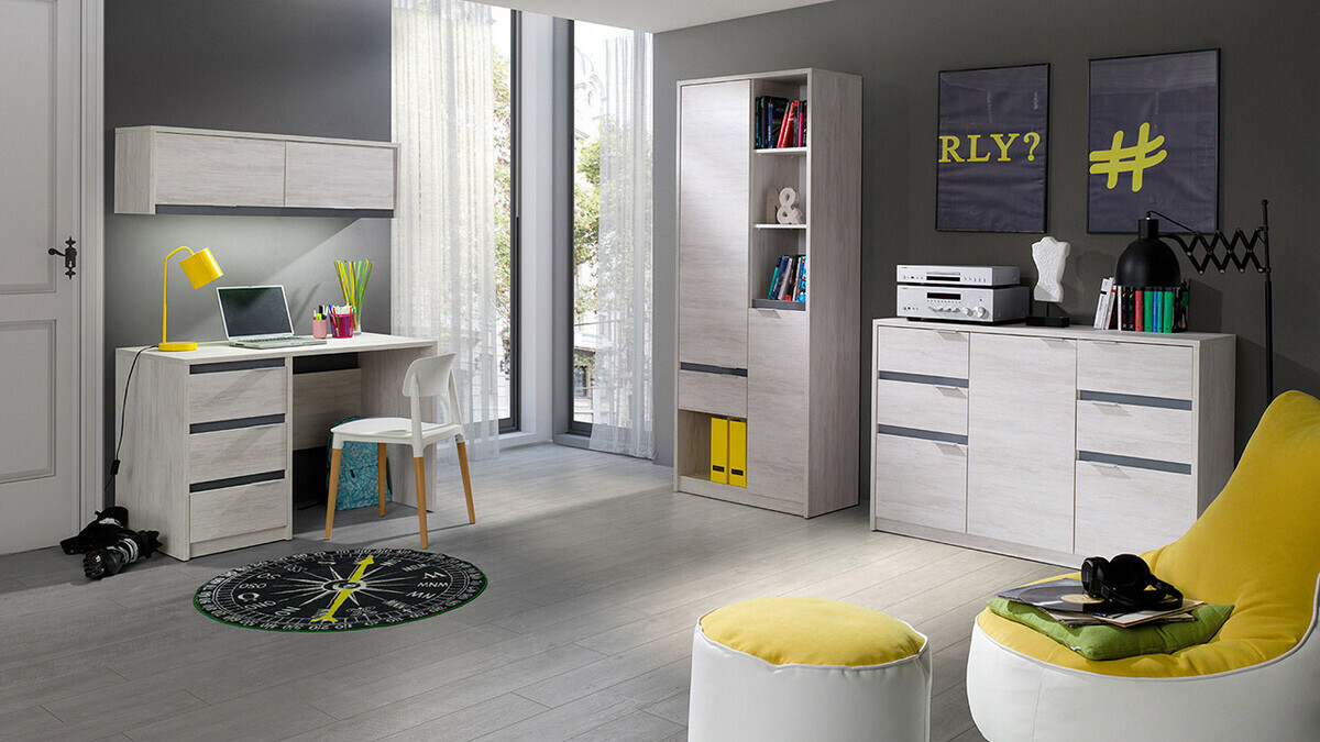 Cómoda Fivelbo 101 (Carvalho do Monastery + Preto brilhante)