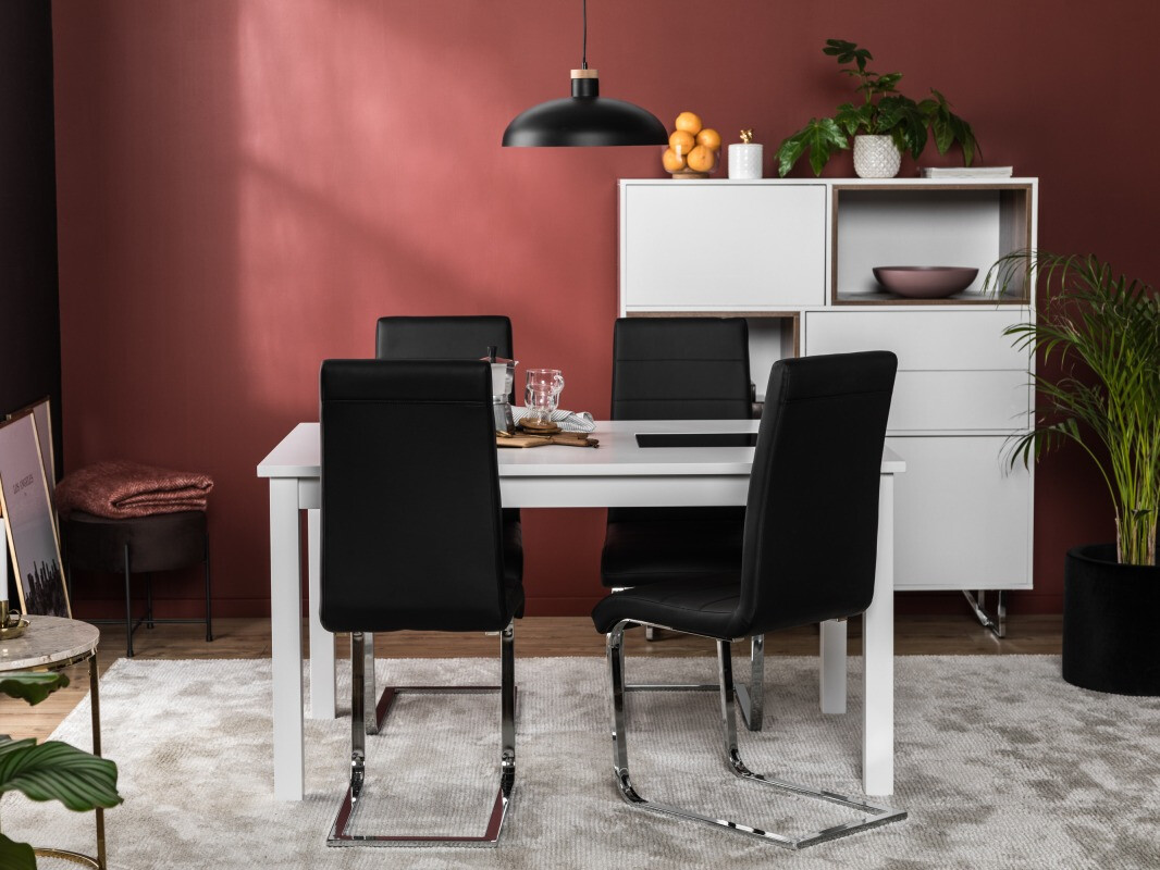 Conjunto para refeições Scandinavian Choice 670 (Preto + Prata)