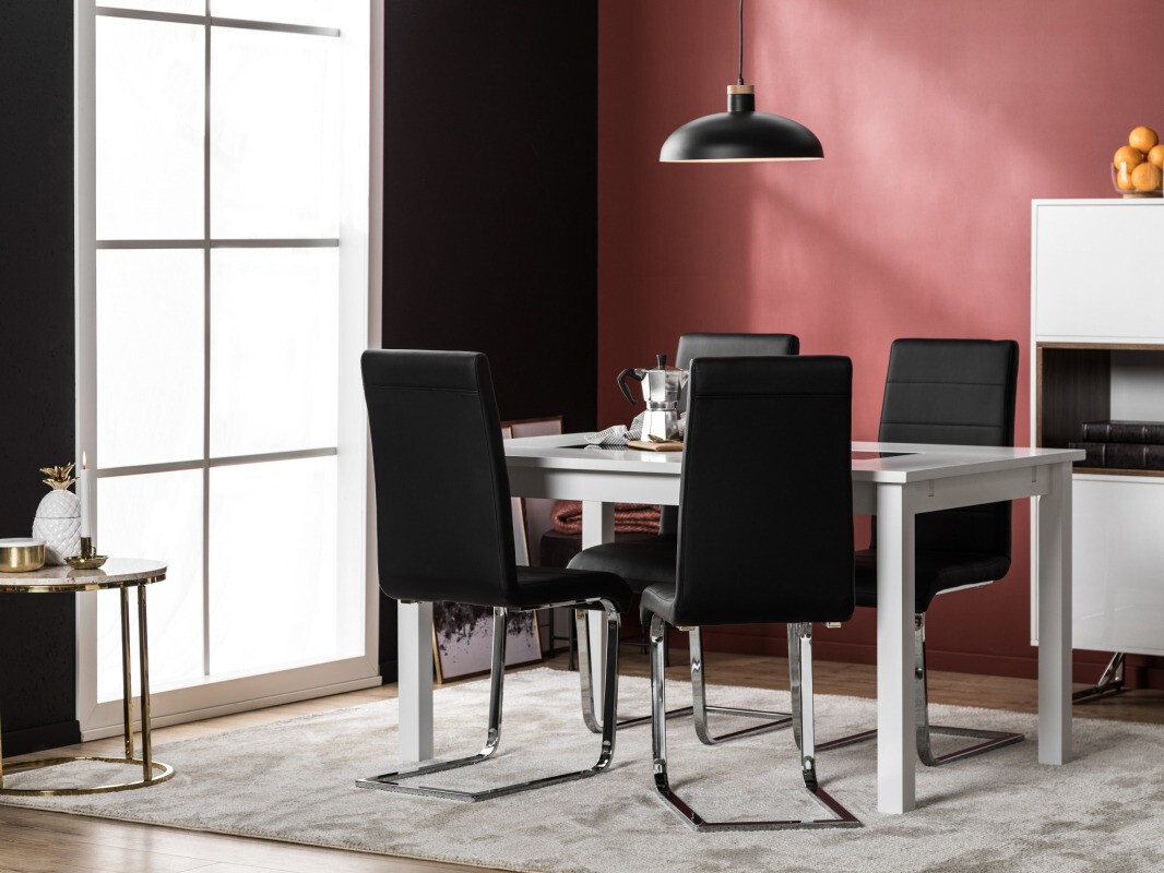 Conjunto para refeições Scandinavian Choice 670 (Preto + Prata)