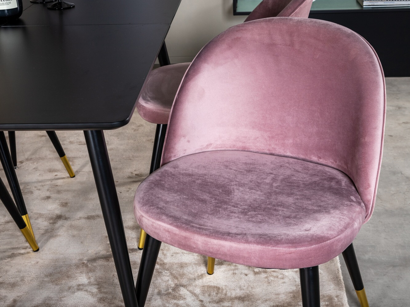 Conjunto para refeições Dallas 1526 (Rosa + Preto)