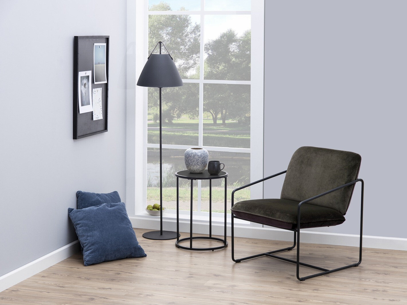 Mesa de apoio Norsica Sevferi 118 (Cinza preta + Preto)