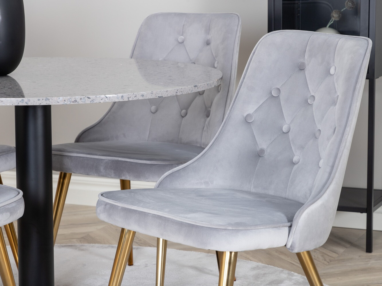 Conjunto para refeições Dallas 1139 (Cinzento + Dourado)