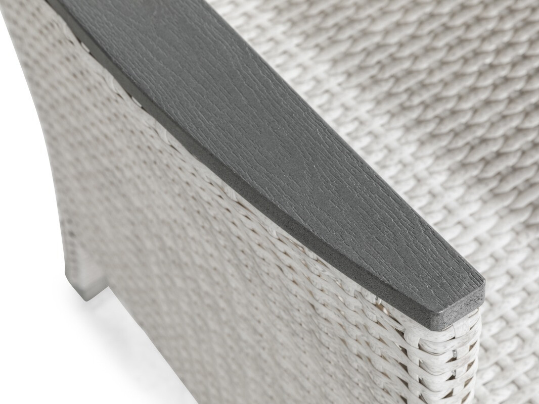 Poltrona para o exterior deNoord 107