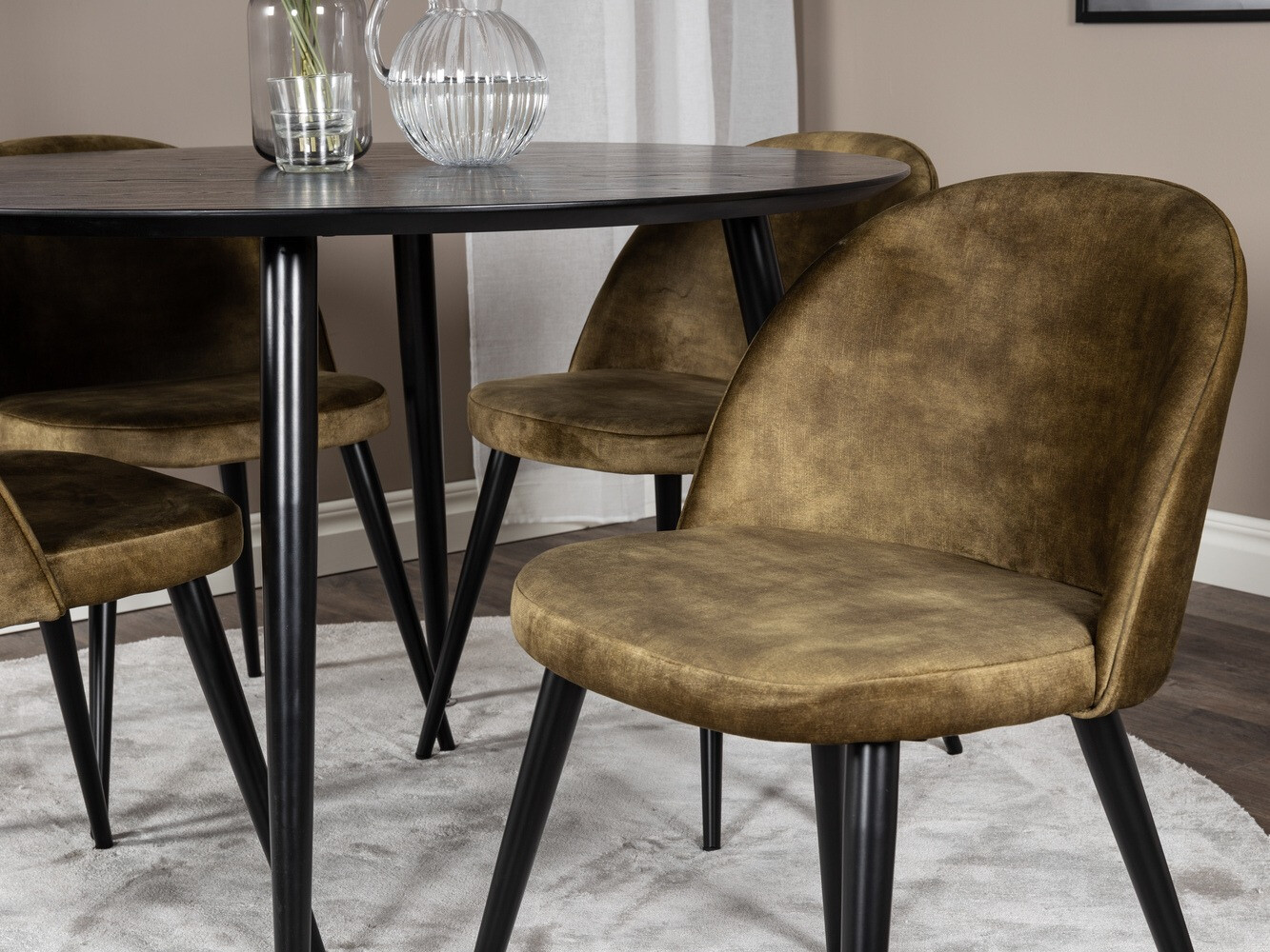 Conjunto para refeições Dallas 1559 (Verde empoeirado + Preto)