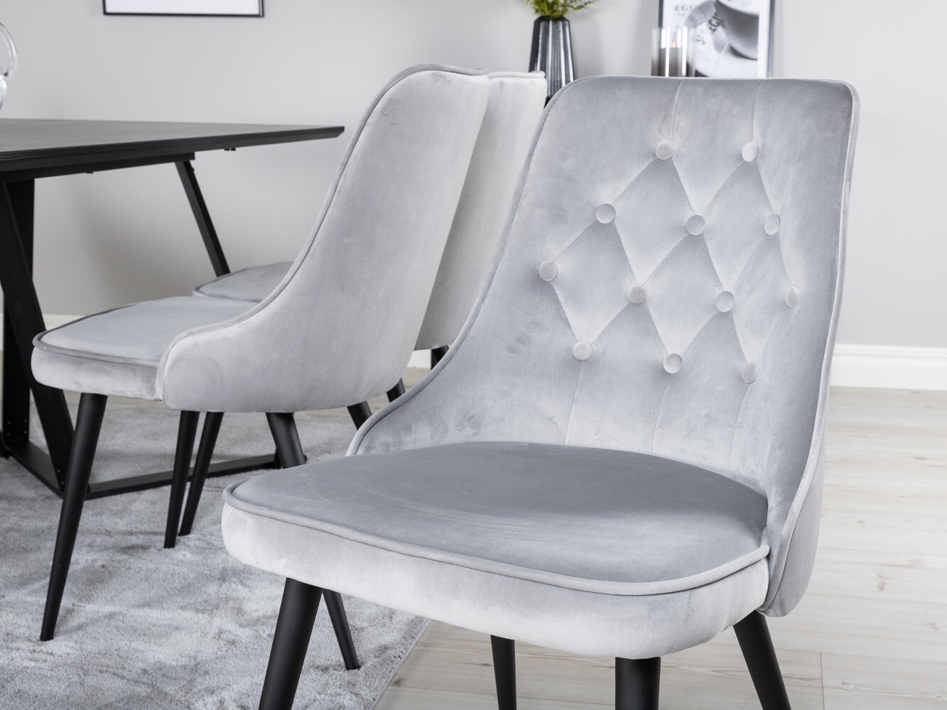 Conjunto para refeições Dallas 1628 (Cinzento claro)