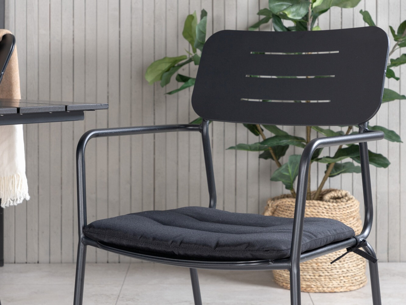 Conjunto de mesa e cadeiras Dallas 2148 (Preto)