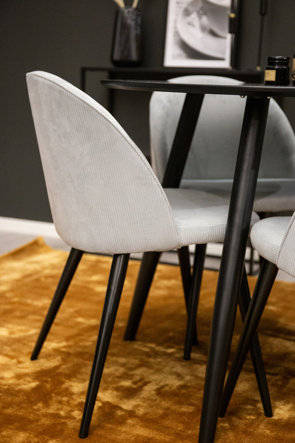 Conjunto para refeições Dallas 344 (Cinzento + Preto)