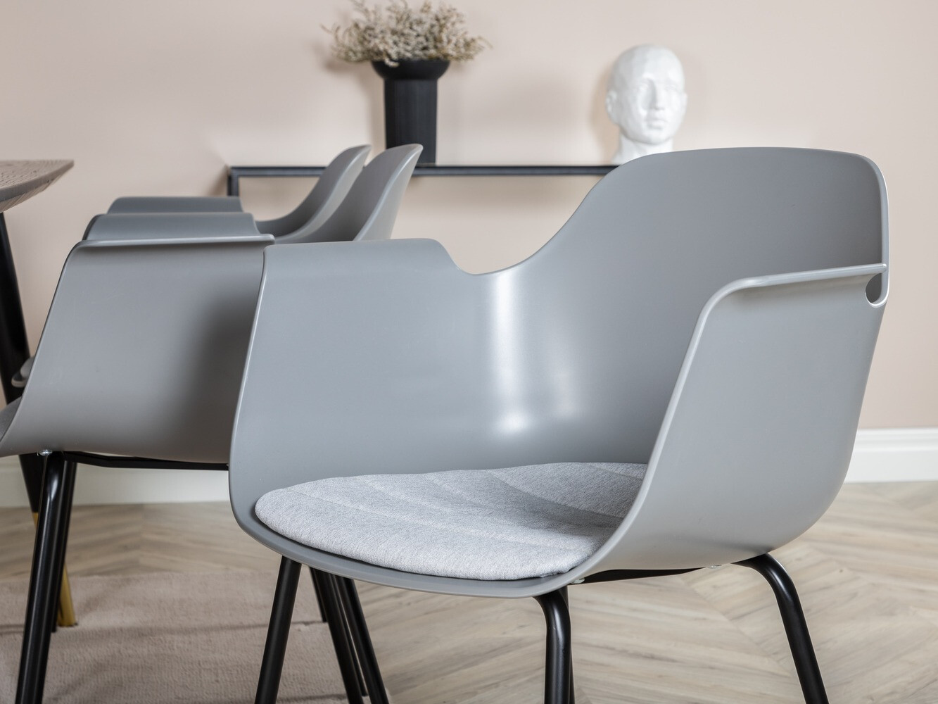 Conjunto para refeições Dallas 2585 (Preto + Latão)