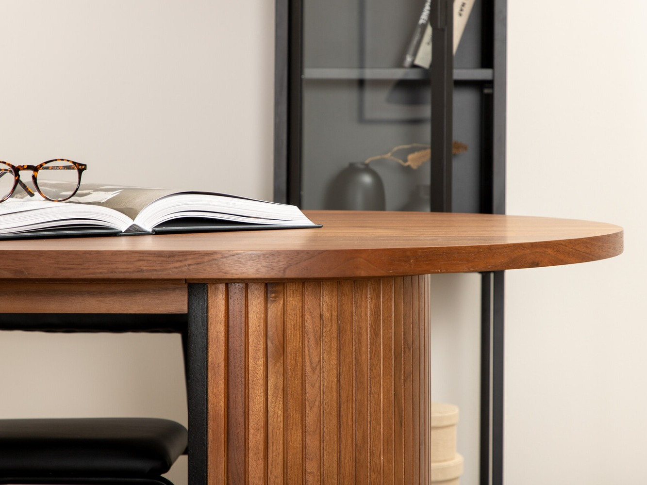 Conjunto para refeições Dallas 2760 (Noz + Preto)