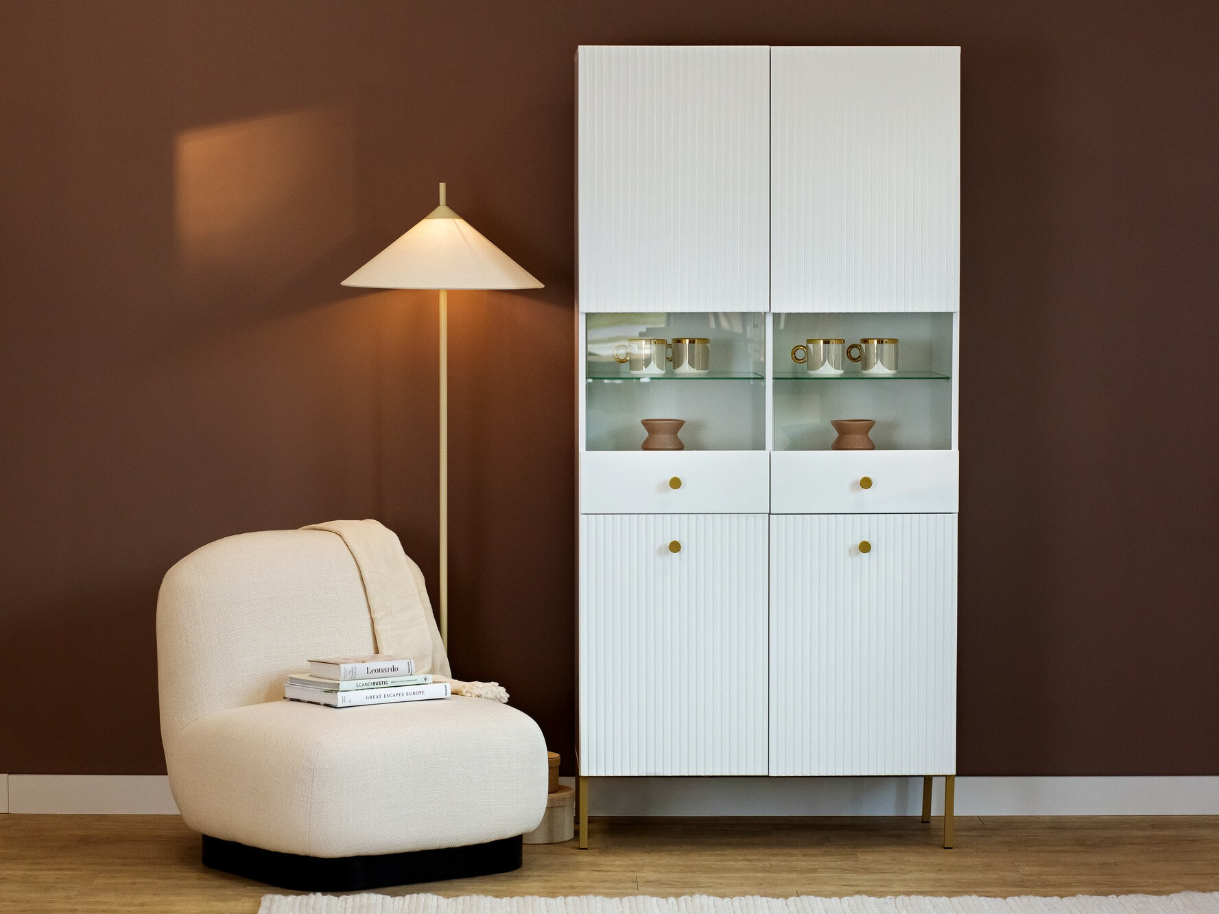 Estante Etliva 108 (Branco + Dourado)