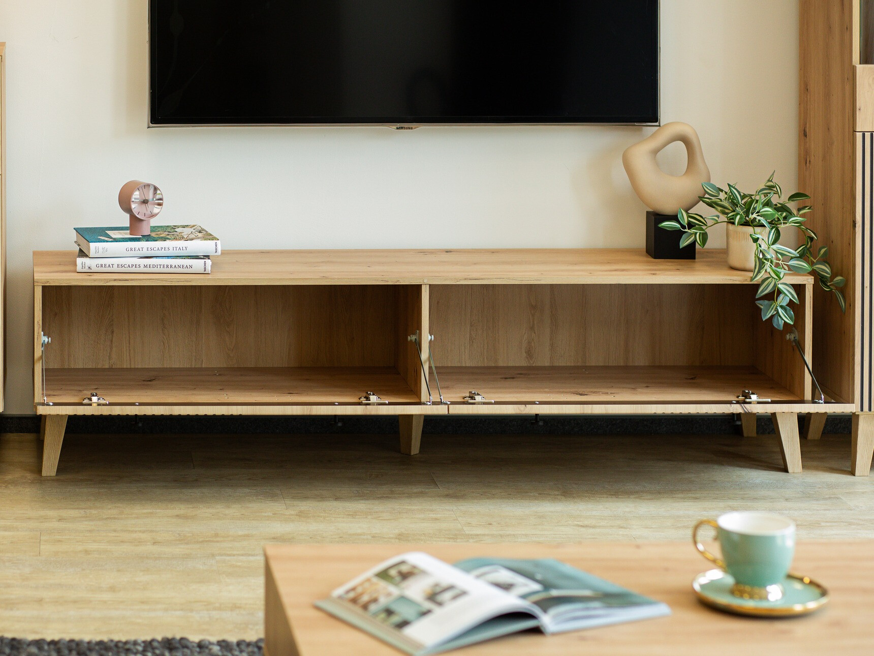 Móvel de TV Beltivi 105