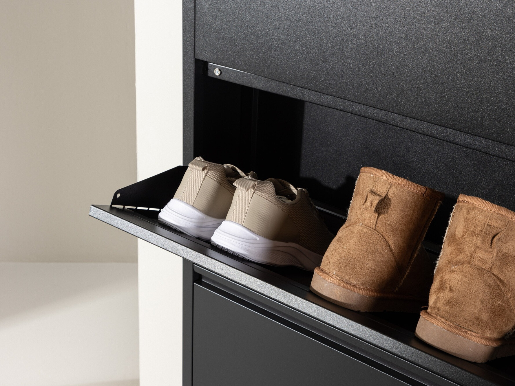 Sapateira Dallas 4301