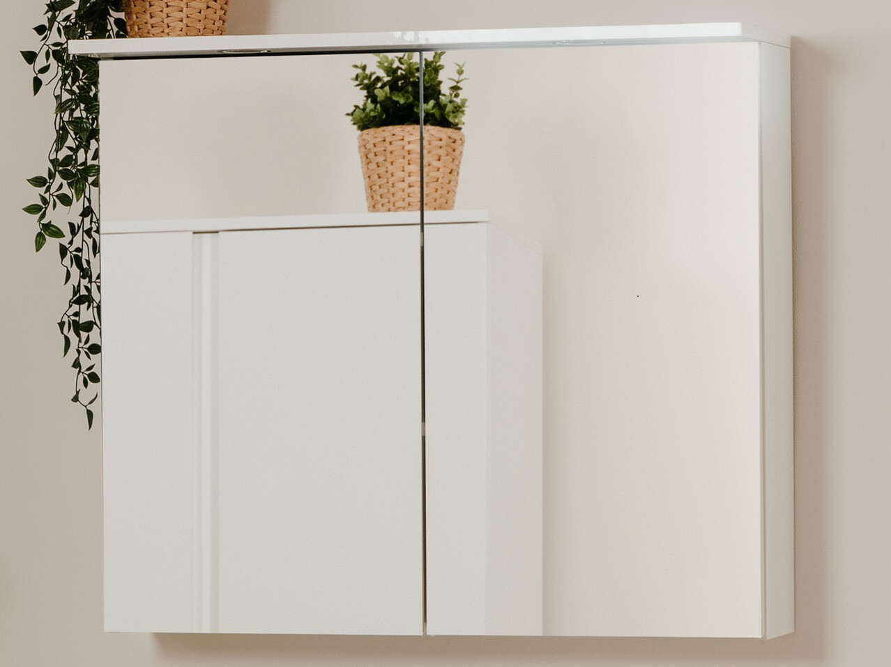 Armário montado na parede para casa de banho Findlay L110