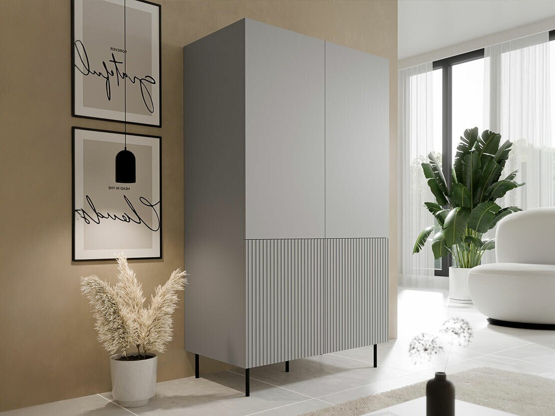 Roupeiro Evartivu 106