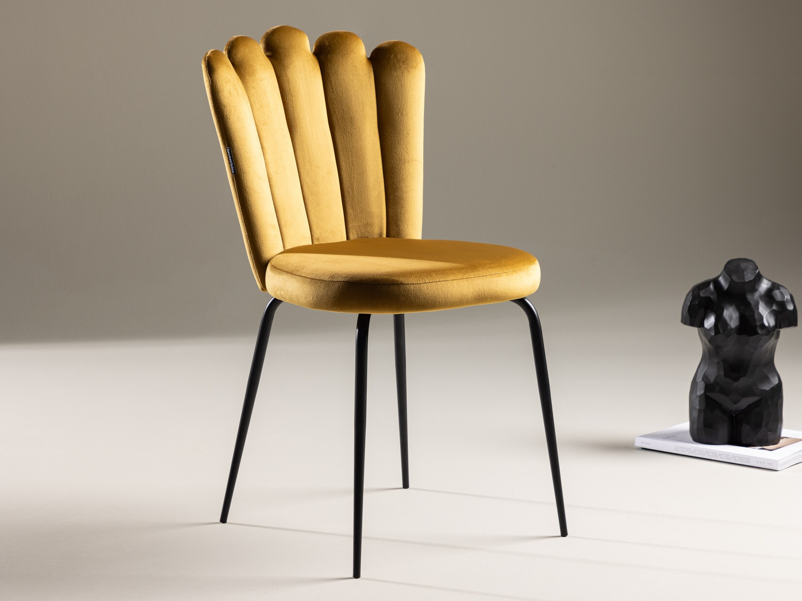 Cadeira Dallas 135 (Amarelo)