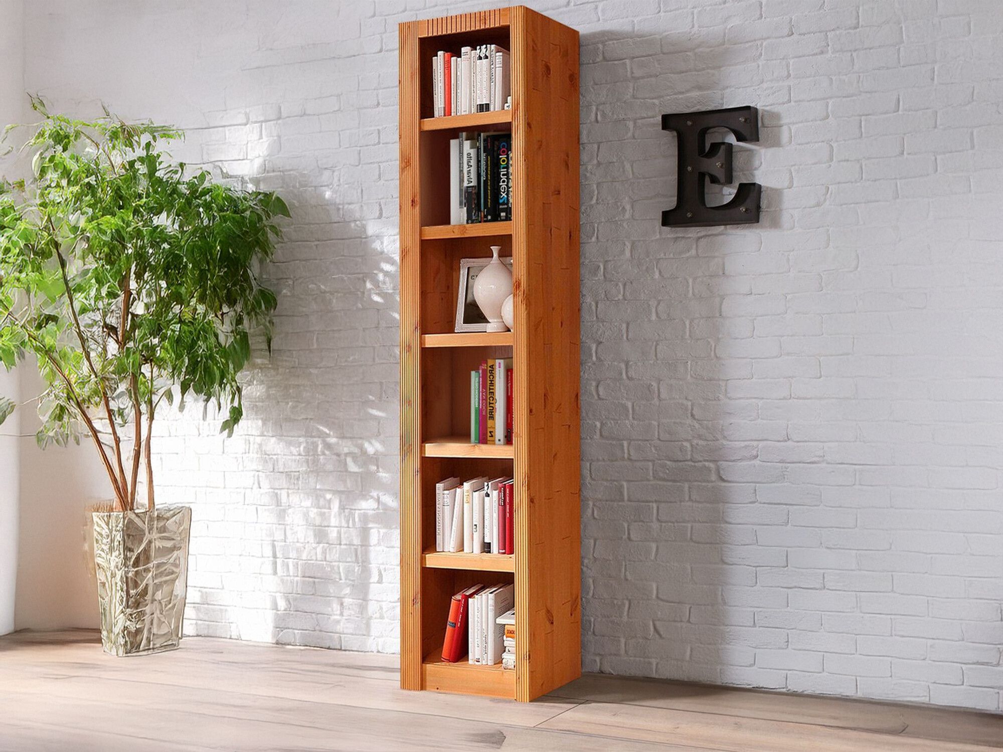 Estante Orlmara 101 (Pinheiro)