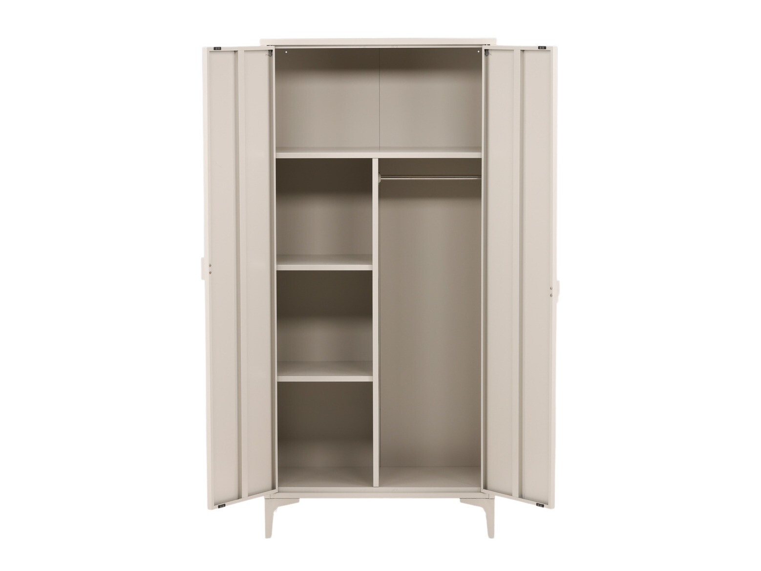 Roupeiro Romcamu 106