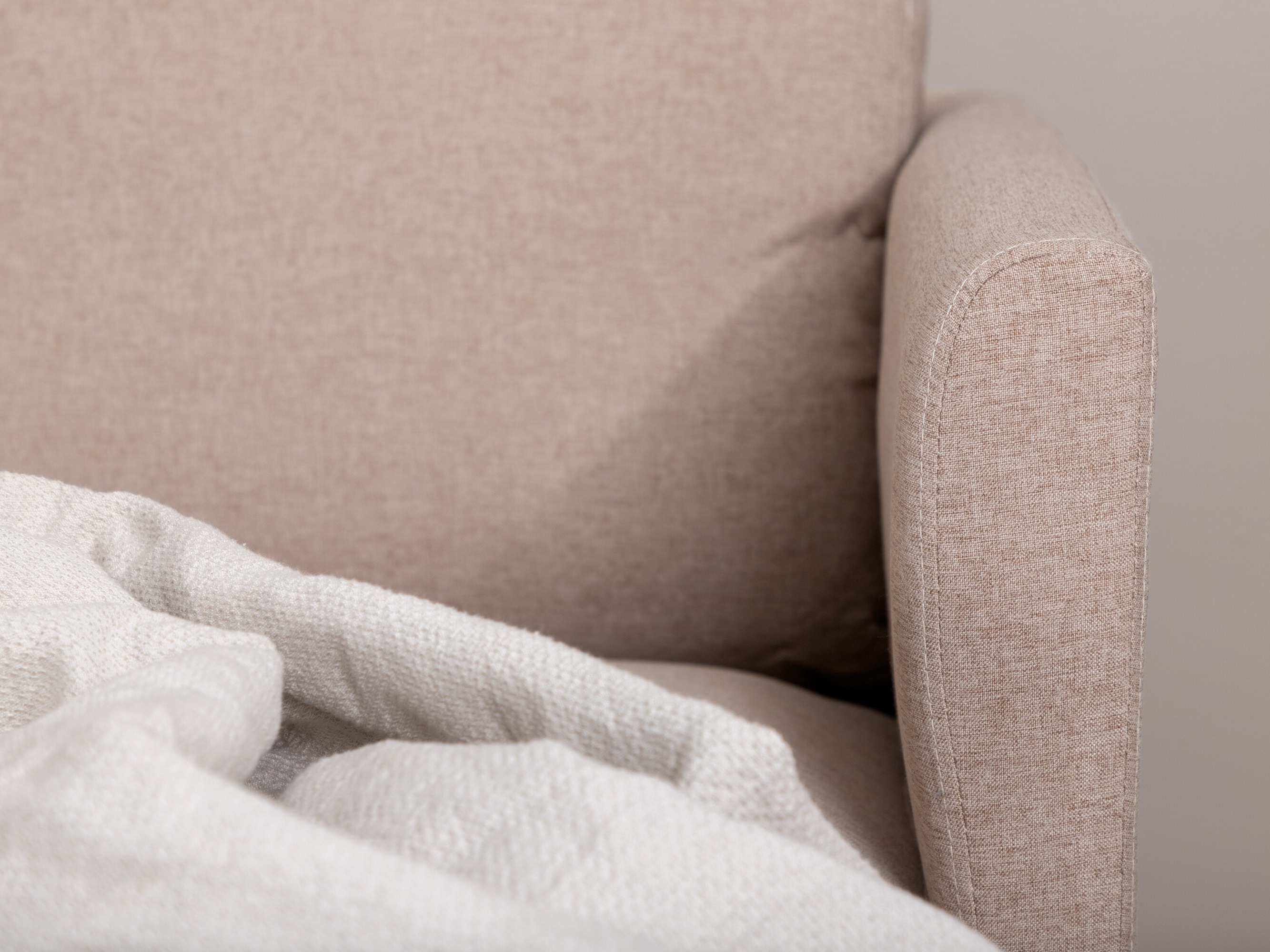 Sofá de canto Fercame 102 (Castanho + Preto)