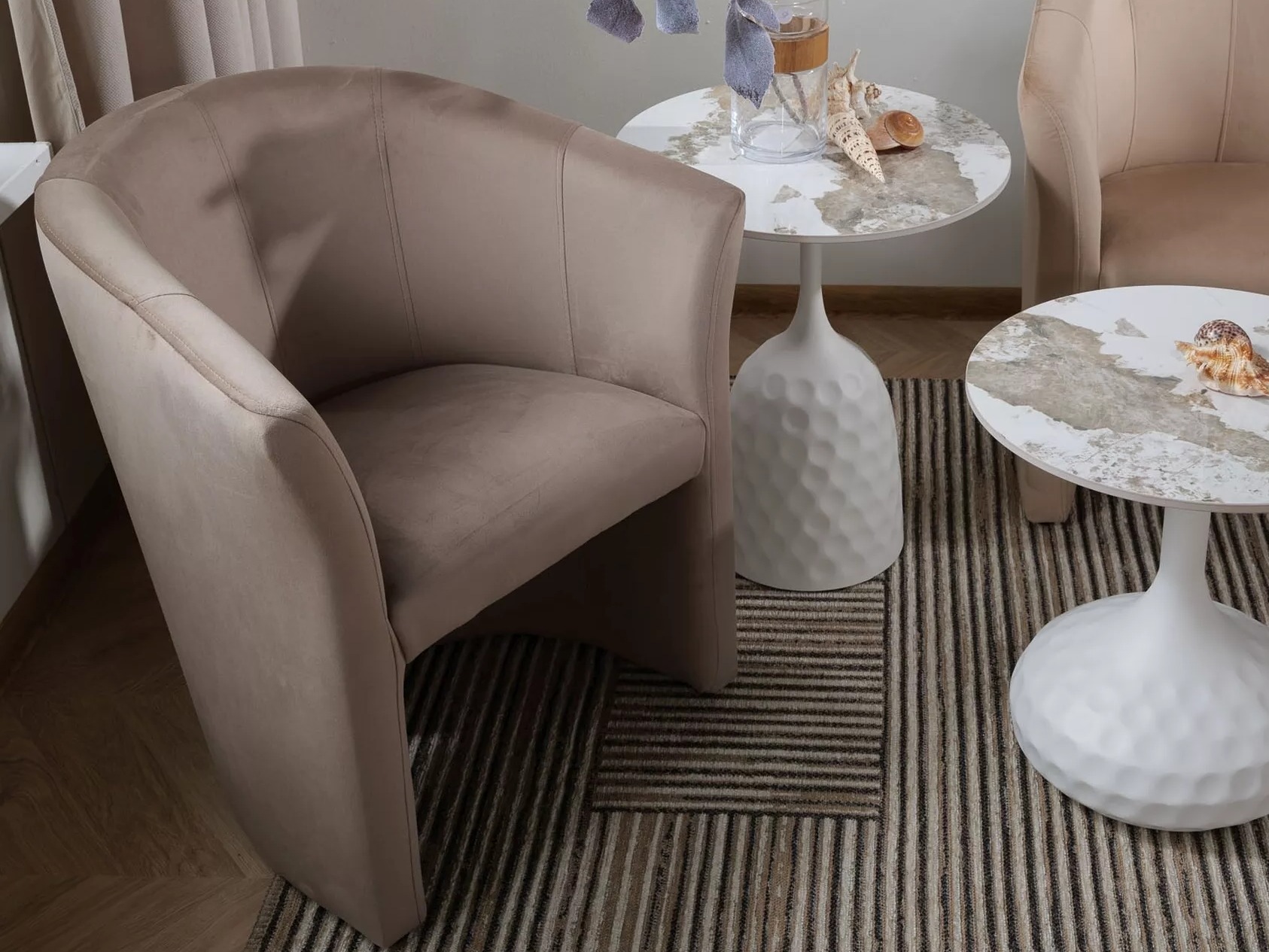 Poltrona Detroit 924 (Bege claro)