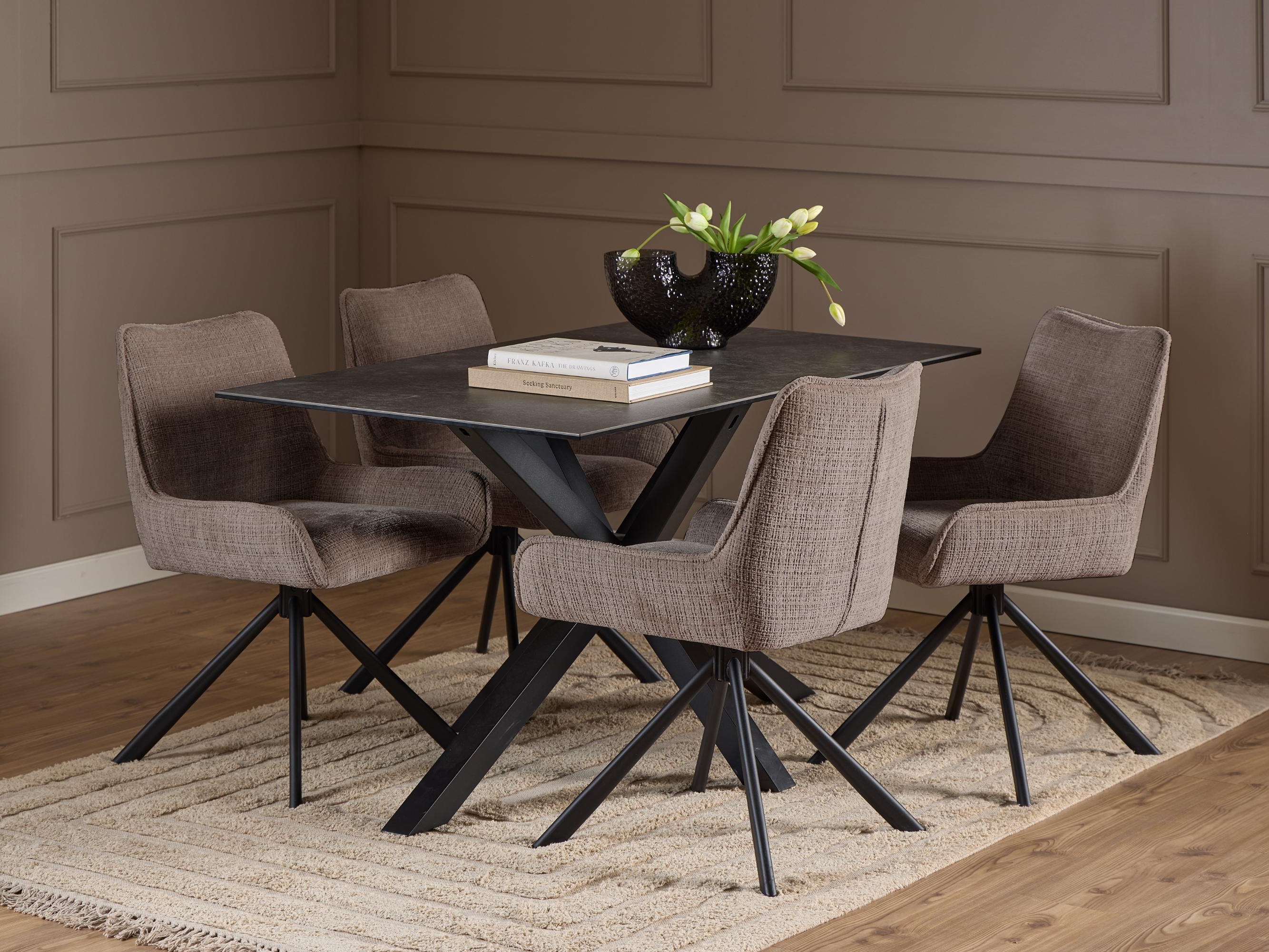 Cadeira Norsica 999 (Castanho)