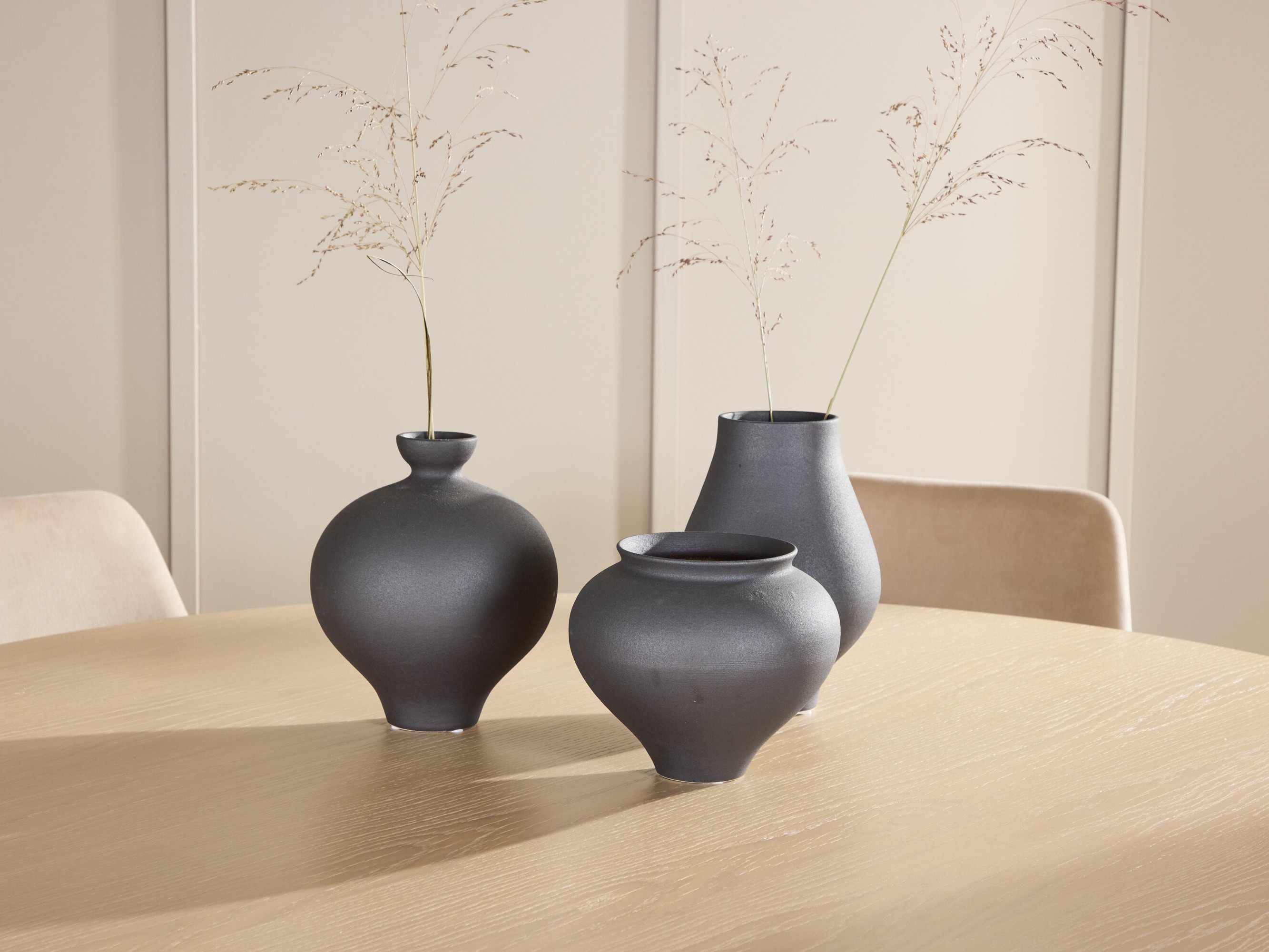 Conjunto para refeições Dallas 4994 (Castanho claro + Preto)