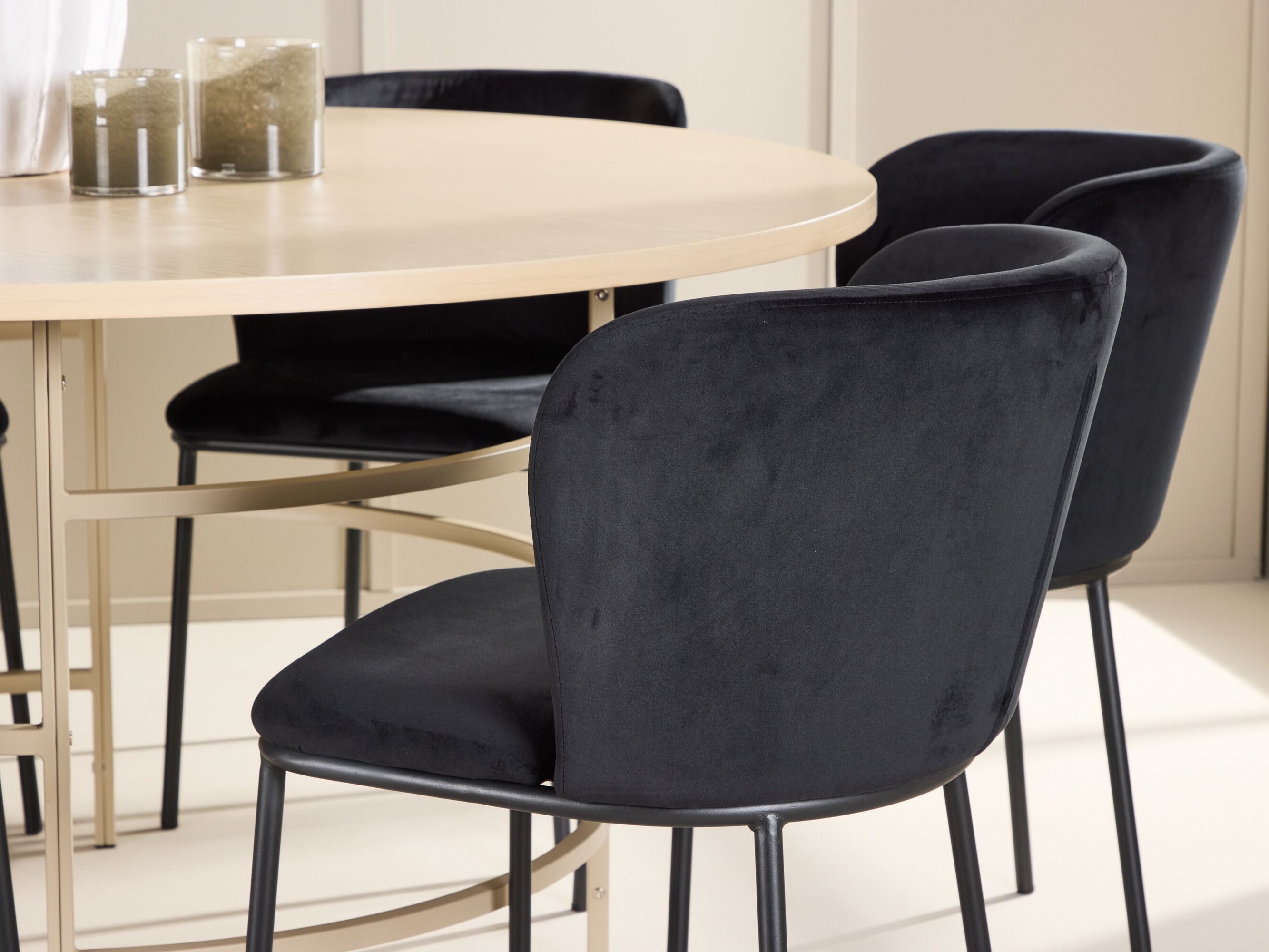 Conjunto para refeições Dallas 5015 (Castanho claro)