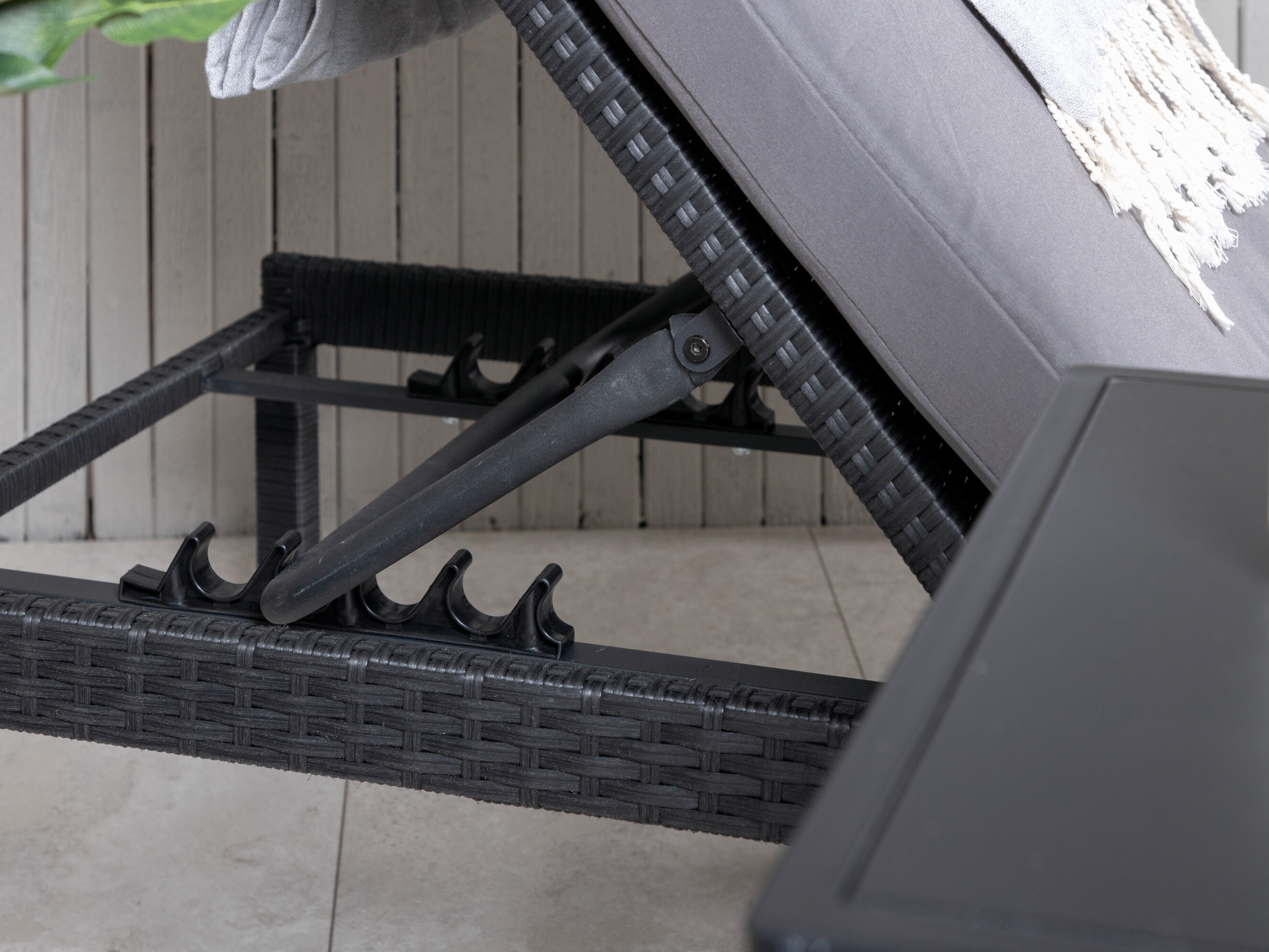 Cadeirão para o exterior Dallas 904 (Preto + Cinzento)