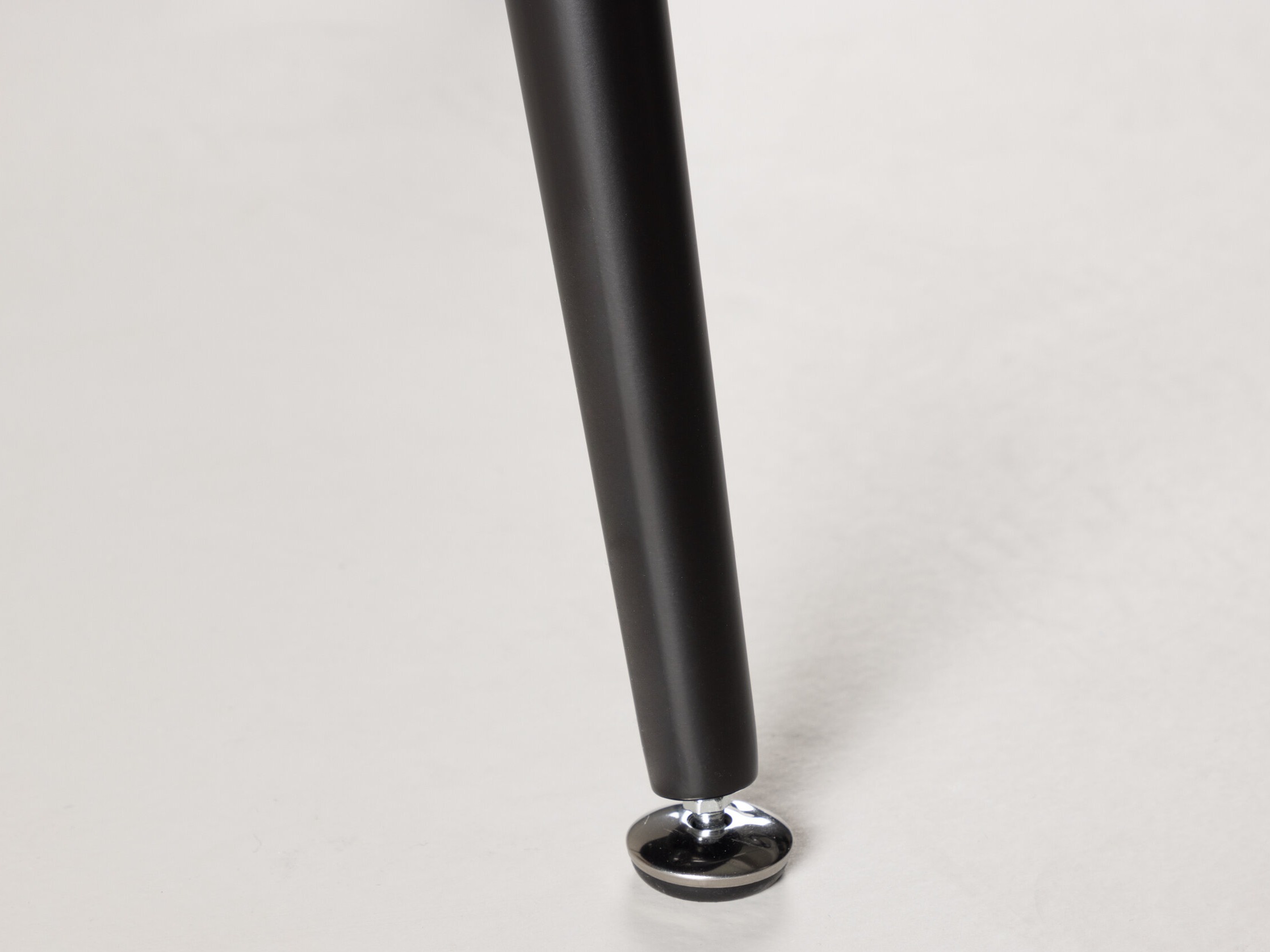 Mesa Dallas 104 (Preto)